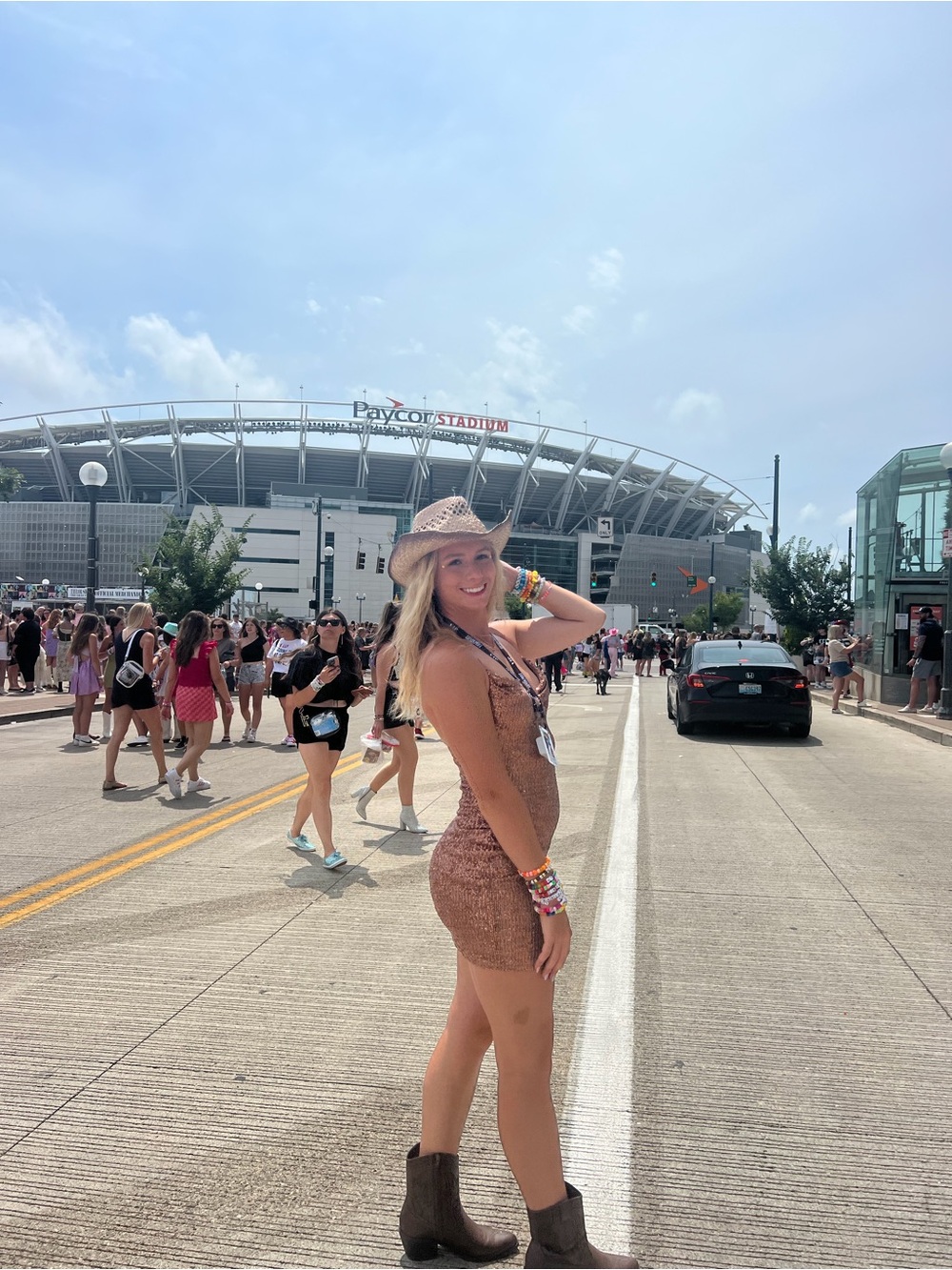 ✨ Windsor Brown Sequin Open Back College Party Cocktail Dress Medium 🤎 - Picture 11 of 11